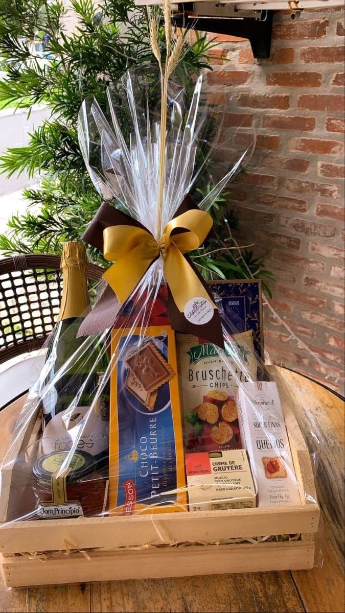 Hampers Premium Snack & Wine	